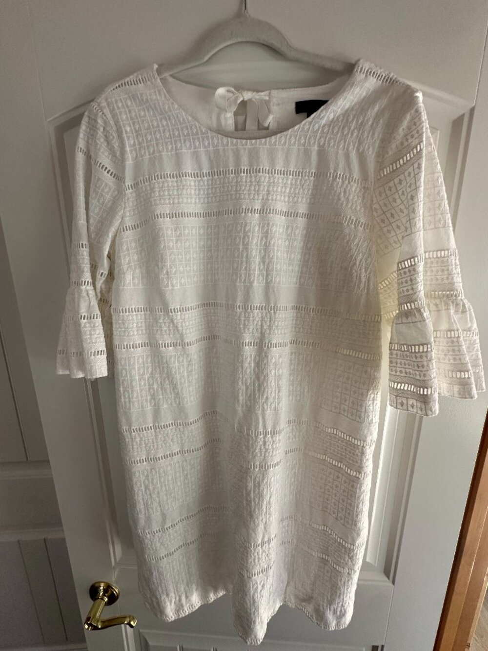 J.Crew Eyelet Geometric Lace Shift Mini Dress Size 10 White Flutter Sleeve